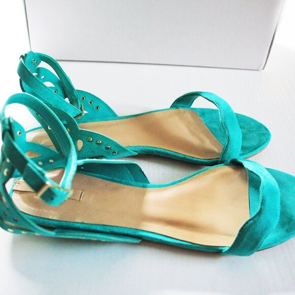 ALDO Teal Green Flat Sandal Ankle Strap New in Box Shoes Lillywhite Size 7 - Picture 3 of 7